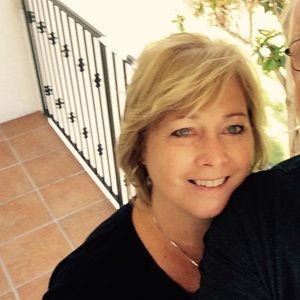 Meet your Posher, Jeanne